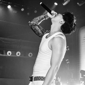 欧美日激情日逼片
